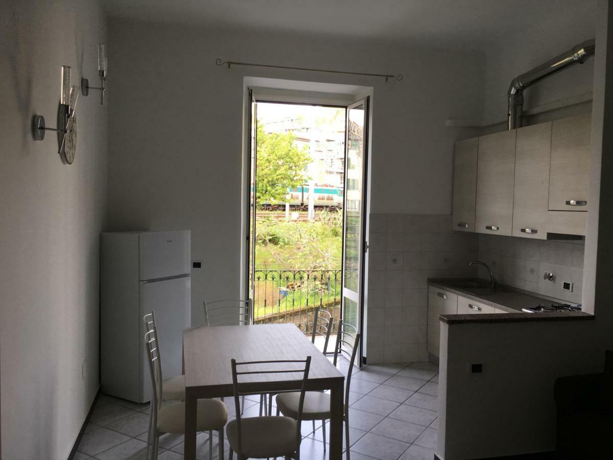 Station'S Windows Apartment La Spezia Exterior foto
