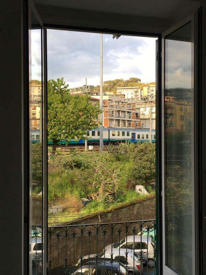 Station'S Windows Apartment La Spezia Exterior foto